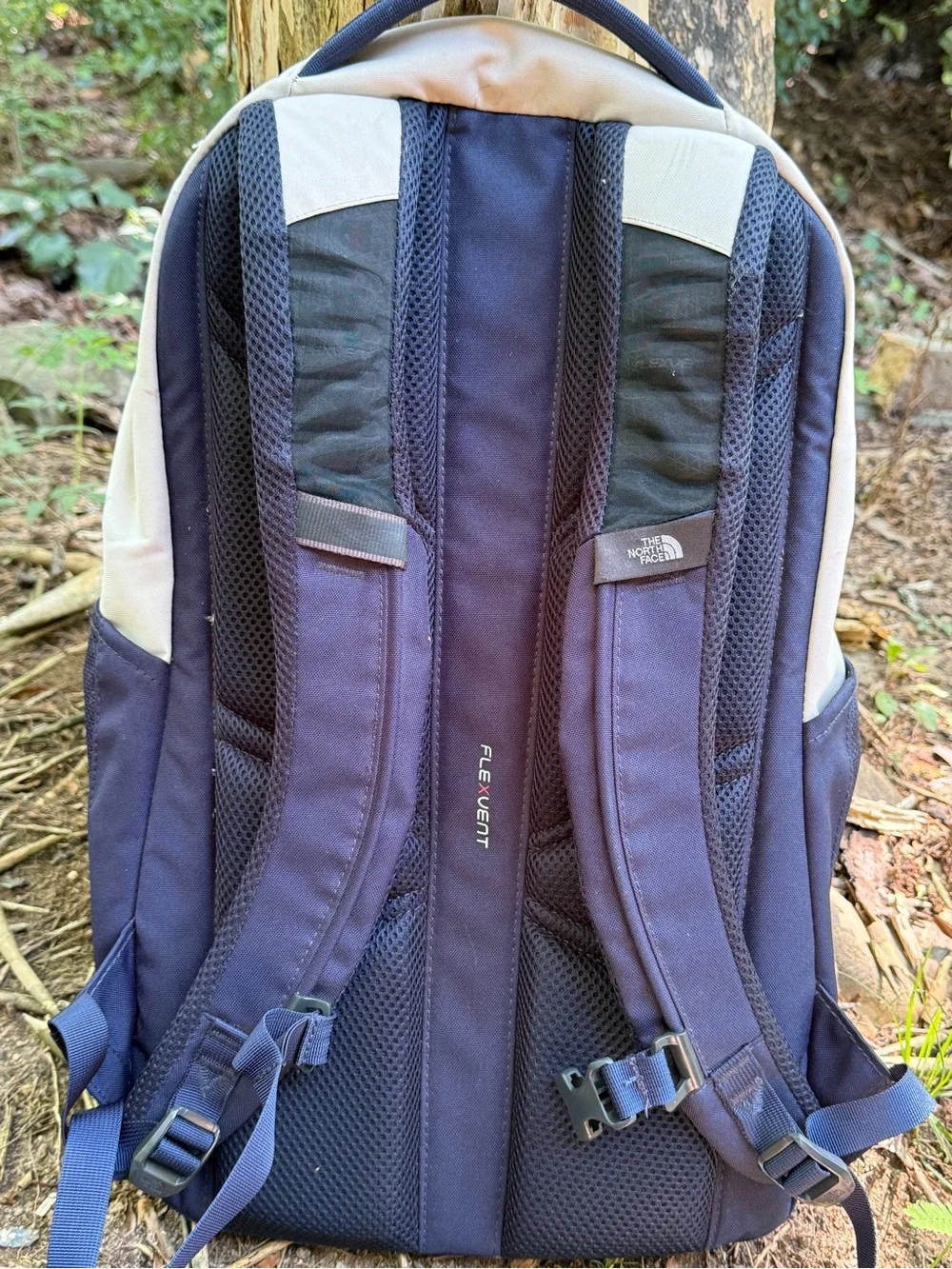 The North Face Men’s Vault Backpack - Peyote Navy/Peyote Beige